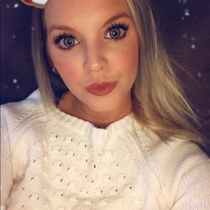 Meet your Posher, Kayla